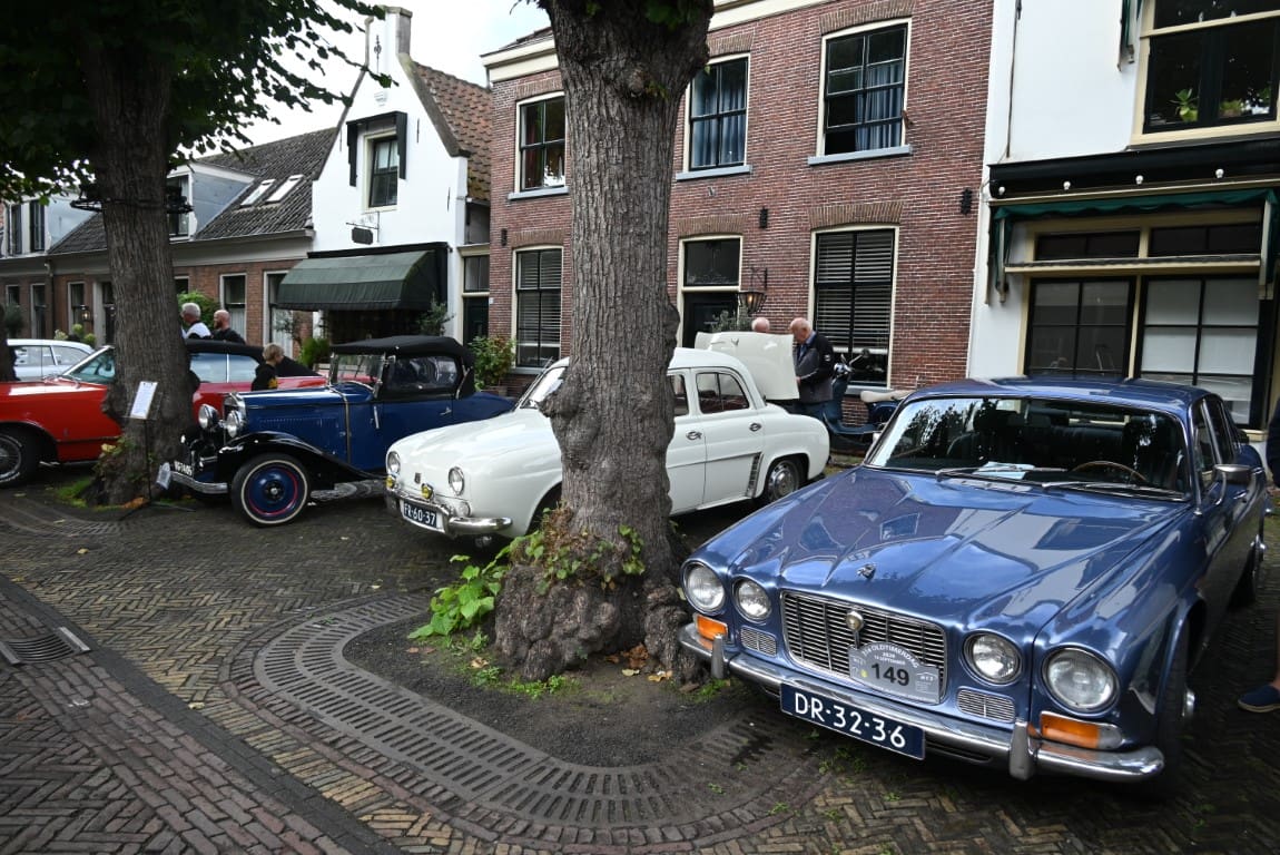 Oldtimerdag tijdens het Weekend van Voorschoten